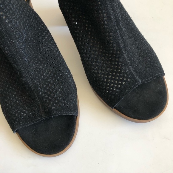 Marc Fisher Demika Perforated Block Heel Booties - Picture 9 of 15